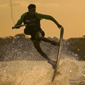 eFoil e Wakeboard chegam a Alphaville